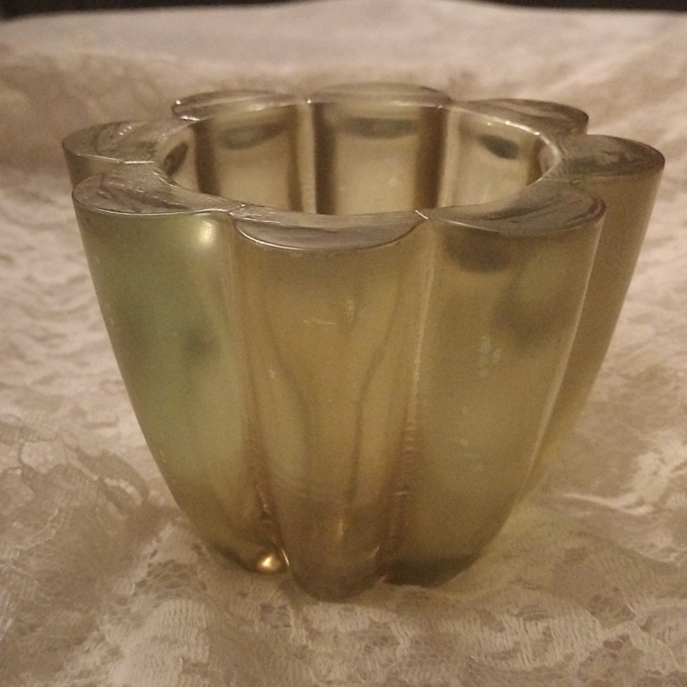 ⚜️ Vintage Decorative Spanish Glass